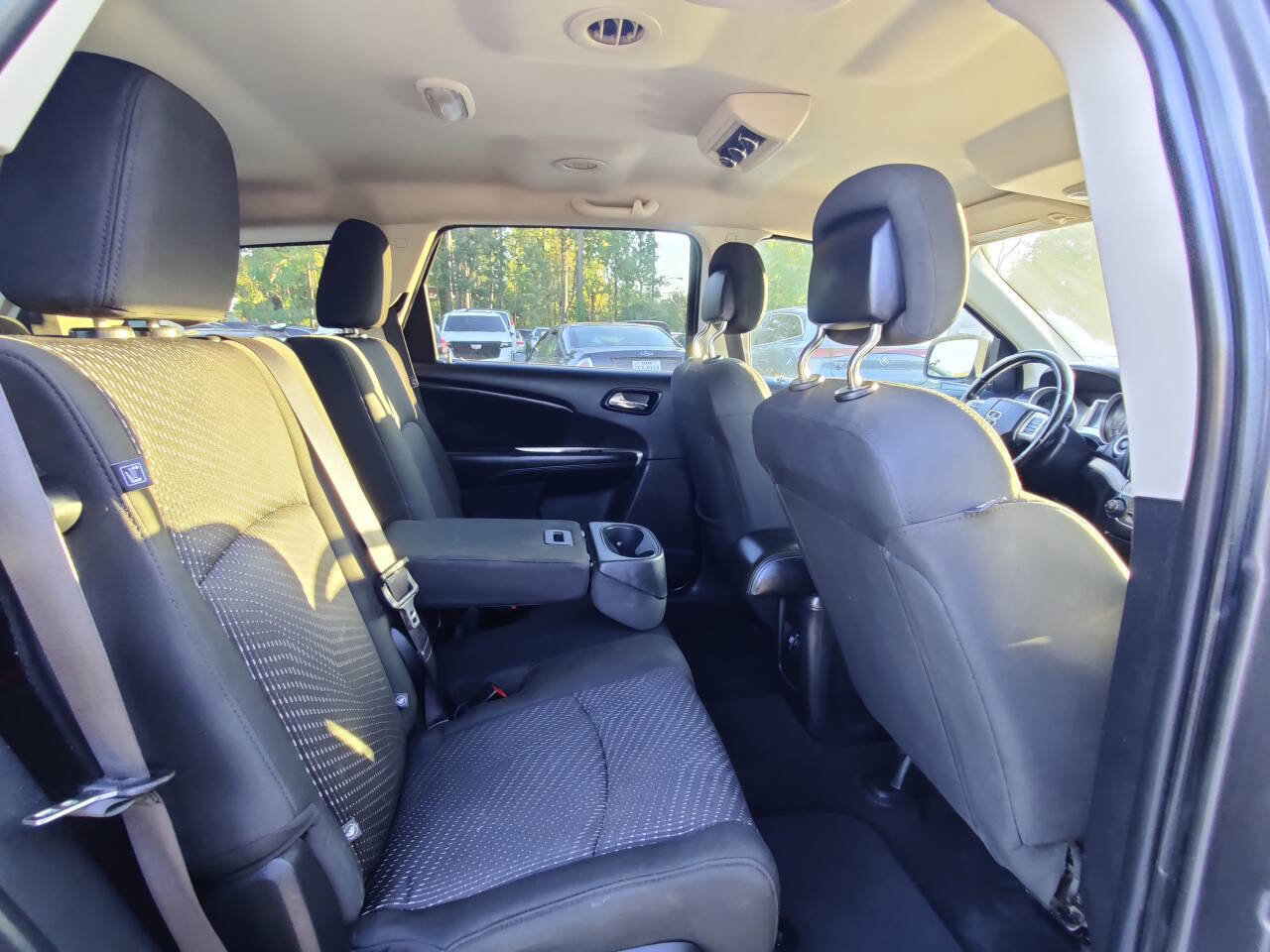 Used 2019 Dodge Journey SE w/ Connectivity Group image 9