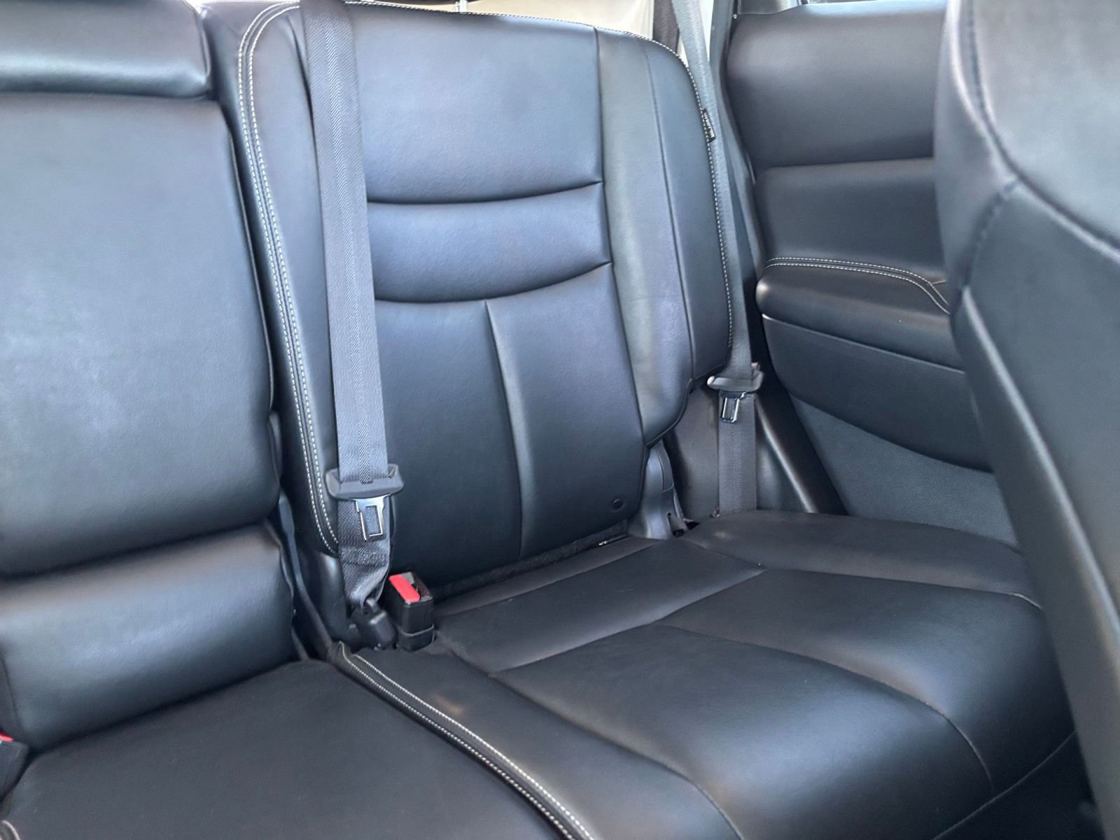 Used 2023 Nissan Murano SV image 38