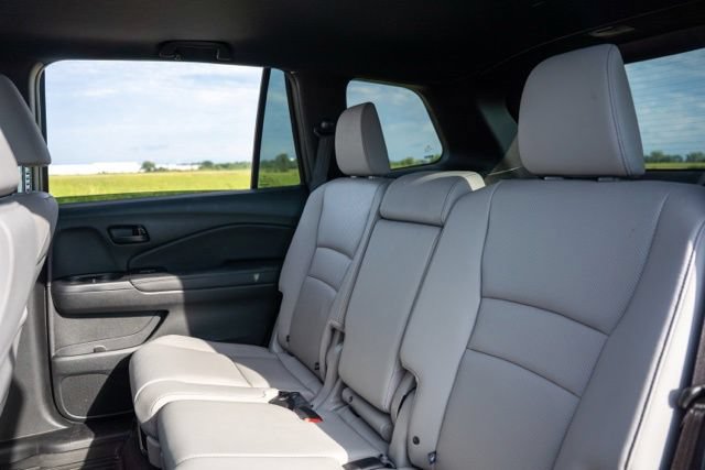Used 2022 Honda Passport EX-L image 15