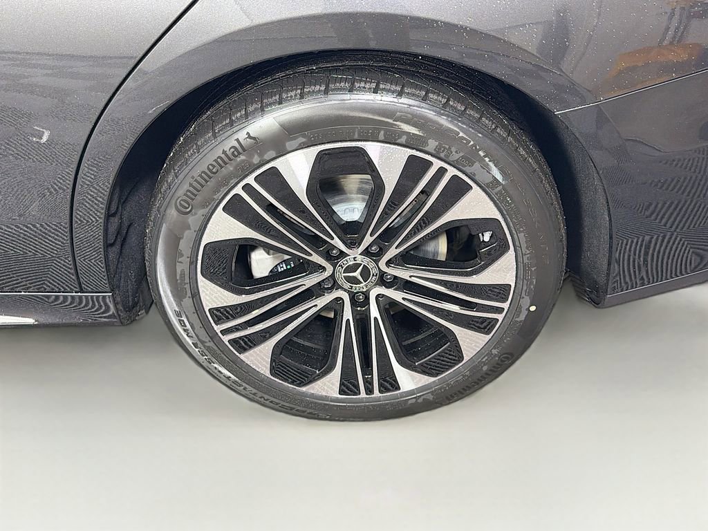 New 2026 Mercedes-Benz E 350 4MATIC Sedan image 33