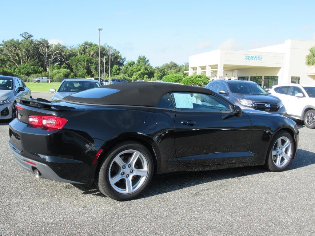 Used 2019 Chevrolet Camaro LT image 6