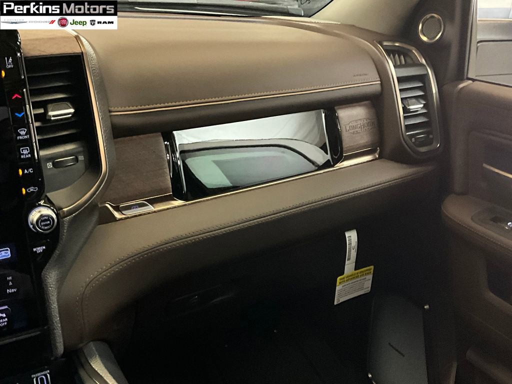 New 2026 RAM 2500 Limited image 12