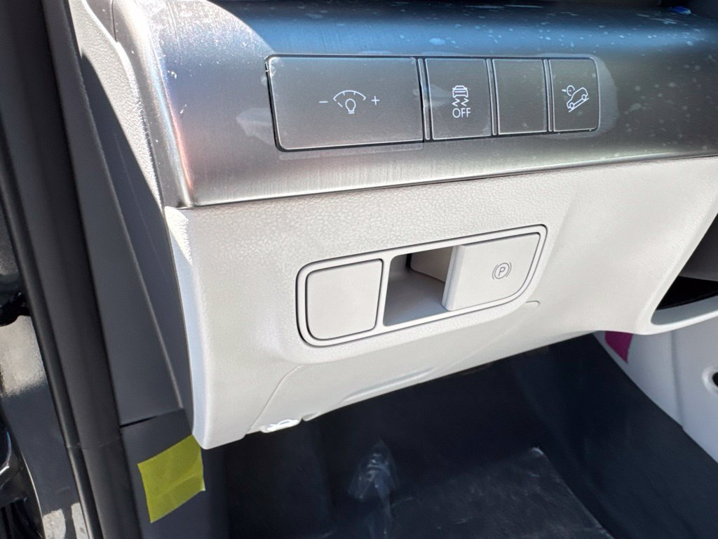 New 2027 Hyundai Kona SEL Sport AWD/4WD image 11