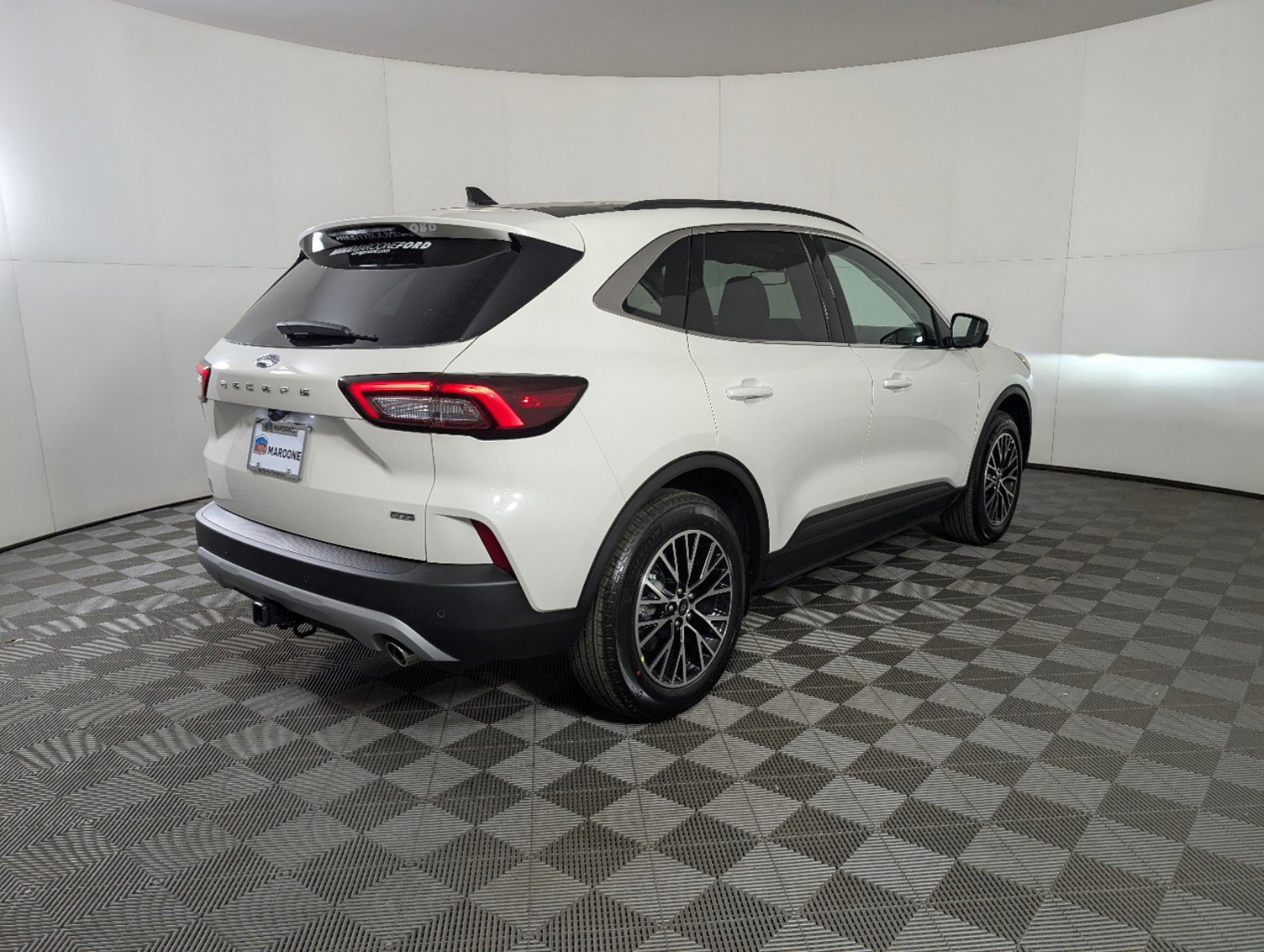 New 2025 Ford Escape SE w/ PHEV Premium Package image 6