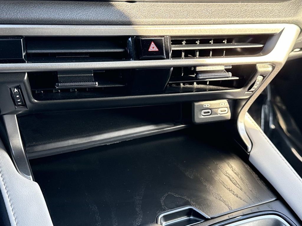 Used 2024 Lexus RX 350 Premium w/ Accessory Package (Z1) AWD/4WD image 6