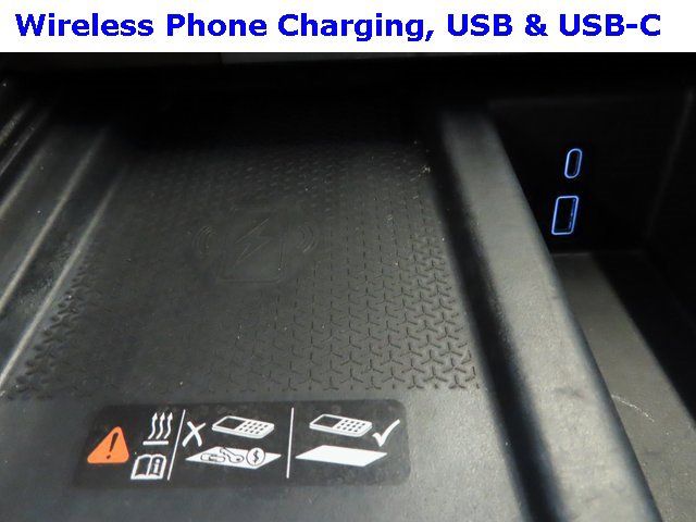 Used 2024 GMC Acadia Denali image 18