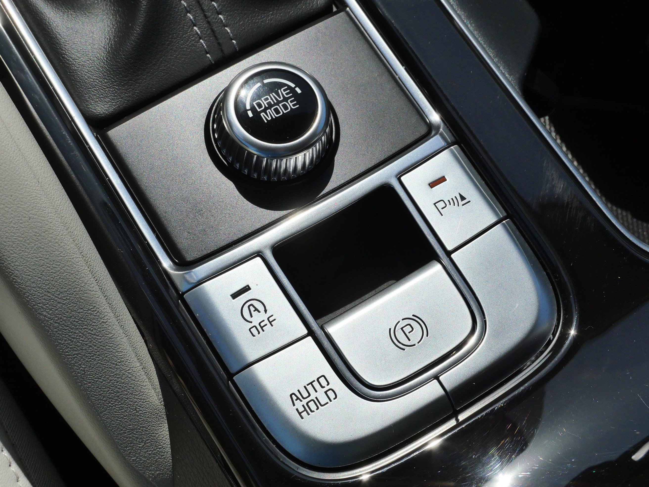 Used 2023 Kia Telluride S FWD image 28