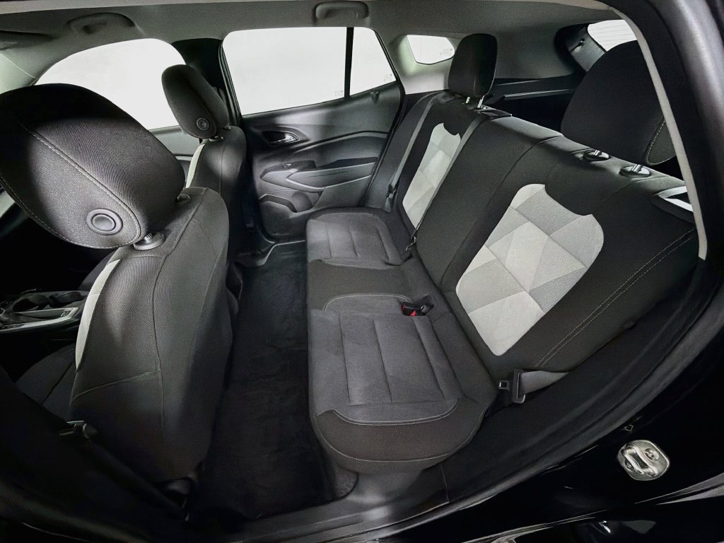 Used 2024 Chevrolet Trax LS FWD image 22