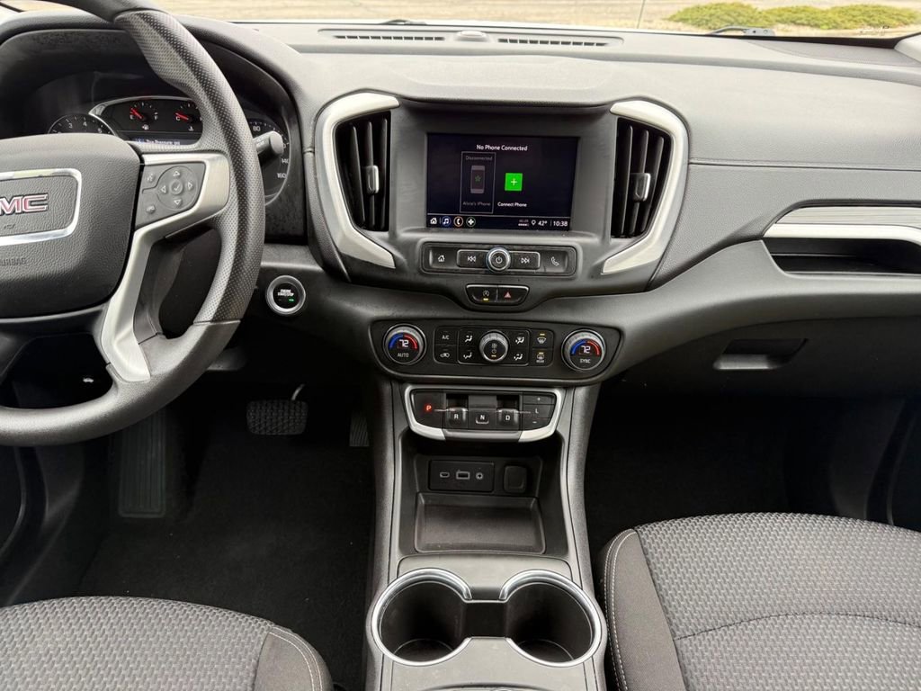 Used 2022 GMC Terrain SLE w/ Driver Convenience Package image 11