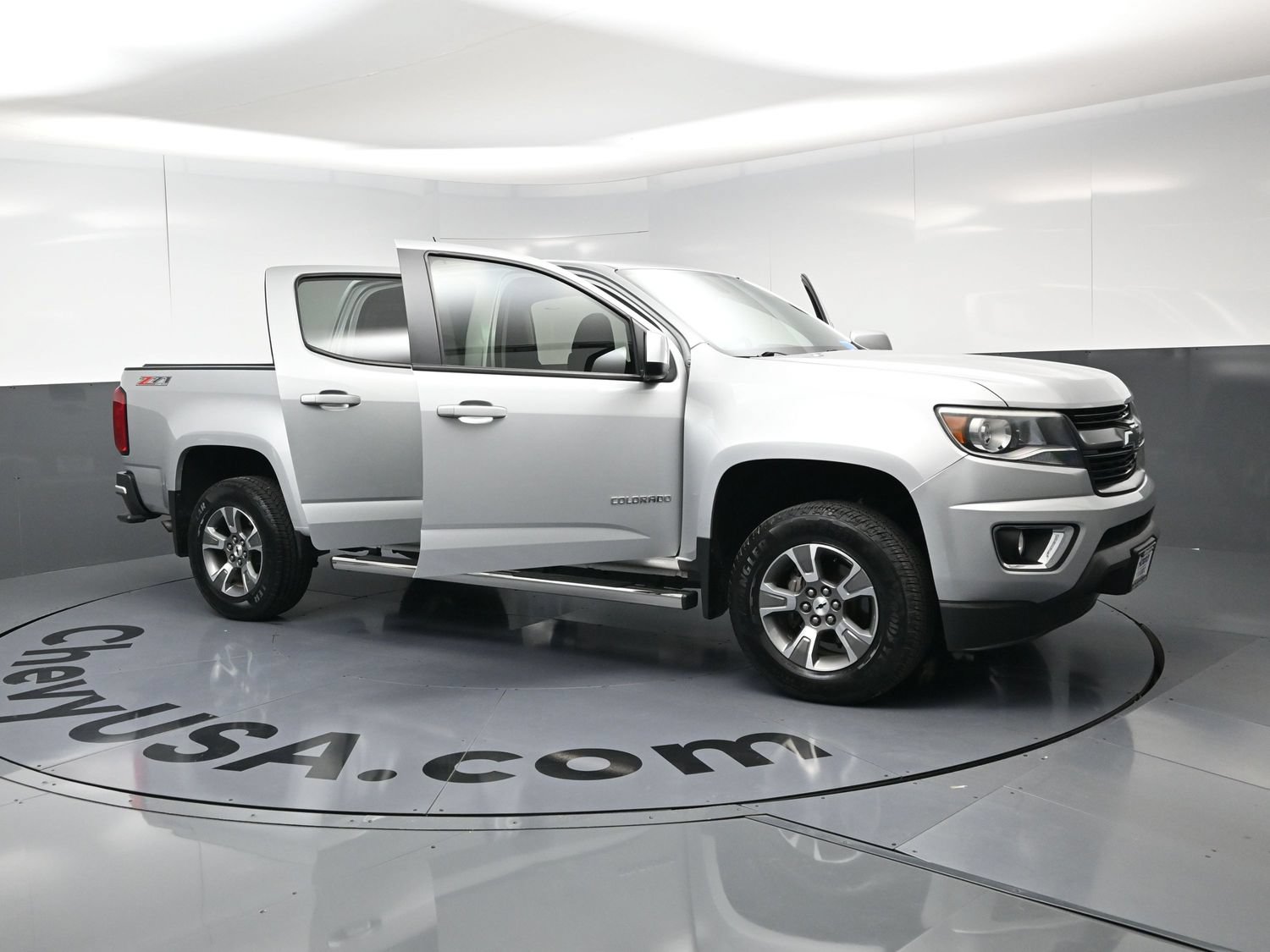 Used 2020 Chevrolet Colorado Z71 AWD/4WD image 24
