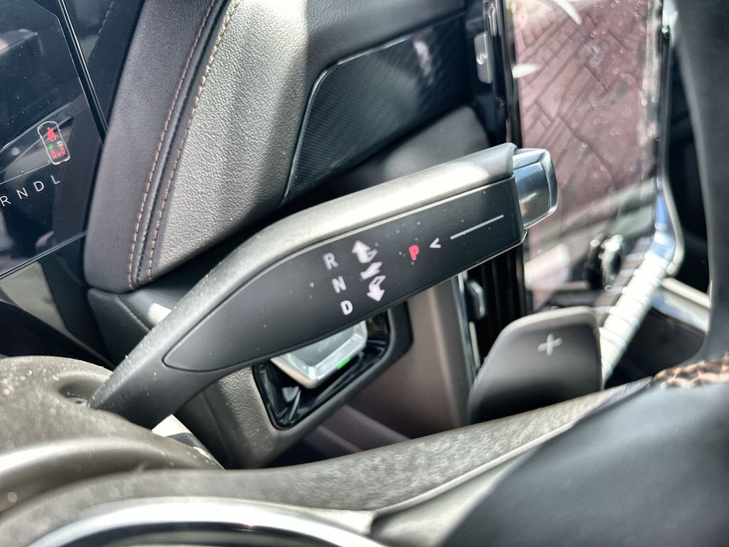 New 2026 GMC Yukon AT4 image 26