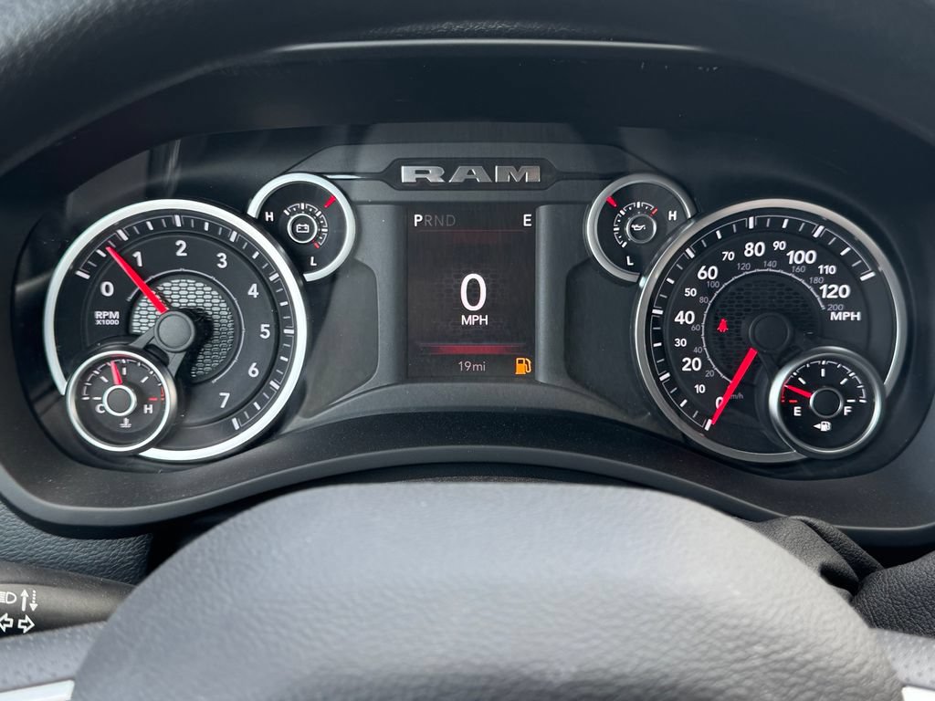 New 2026 RAM 2500 Tradesman AWD/4WD image 19