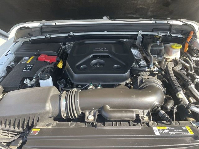 Used 2024 Jeep Wrangler Unlimited Rubicon 4xe image 29