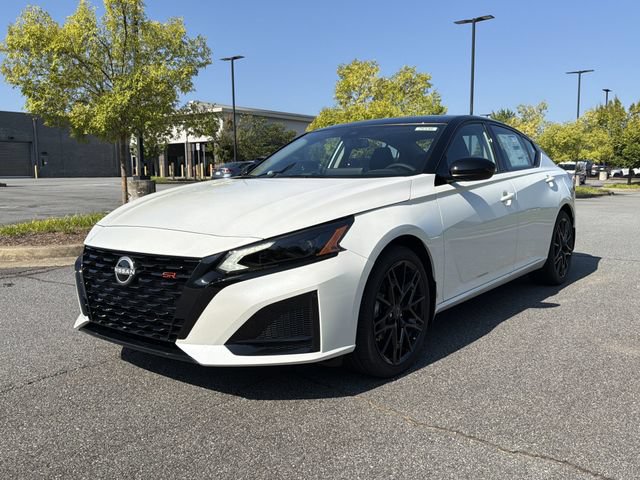 New 2026 Nissan Altima 2.5 SR FWD image 9