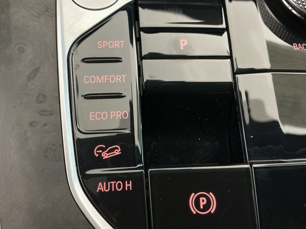 Certified 2026 BMW X5 xDrive40i w/ M Sport Package image 7