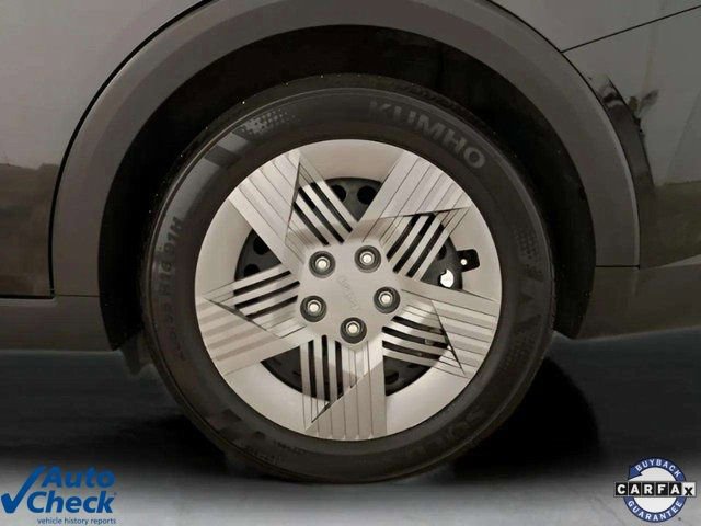 Used 2025 Kia K4 LX image 26