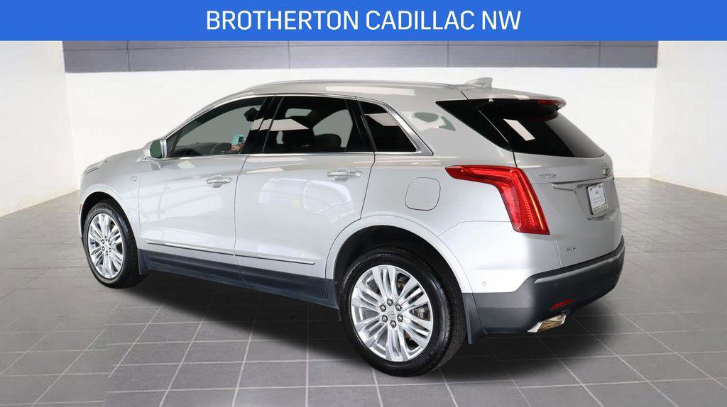 Used 2017 Cadillac XT5 Premium Luxury w/ Driver Assist Package image 3