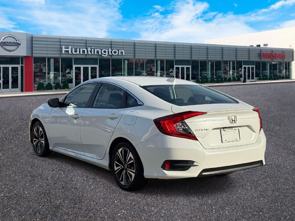 Used 2018 Honda Civic EX-T image 8