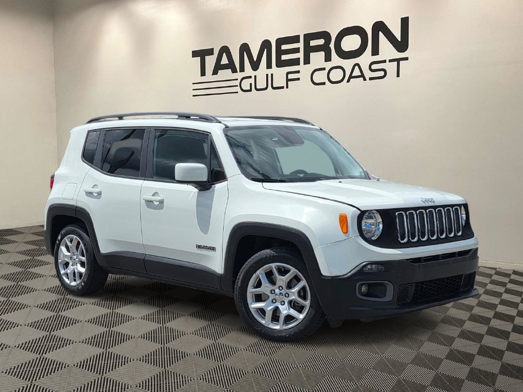 Used 2017 Jeep Renegade Latitude FWD image 1