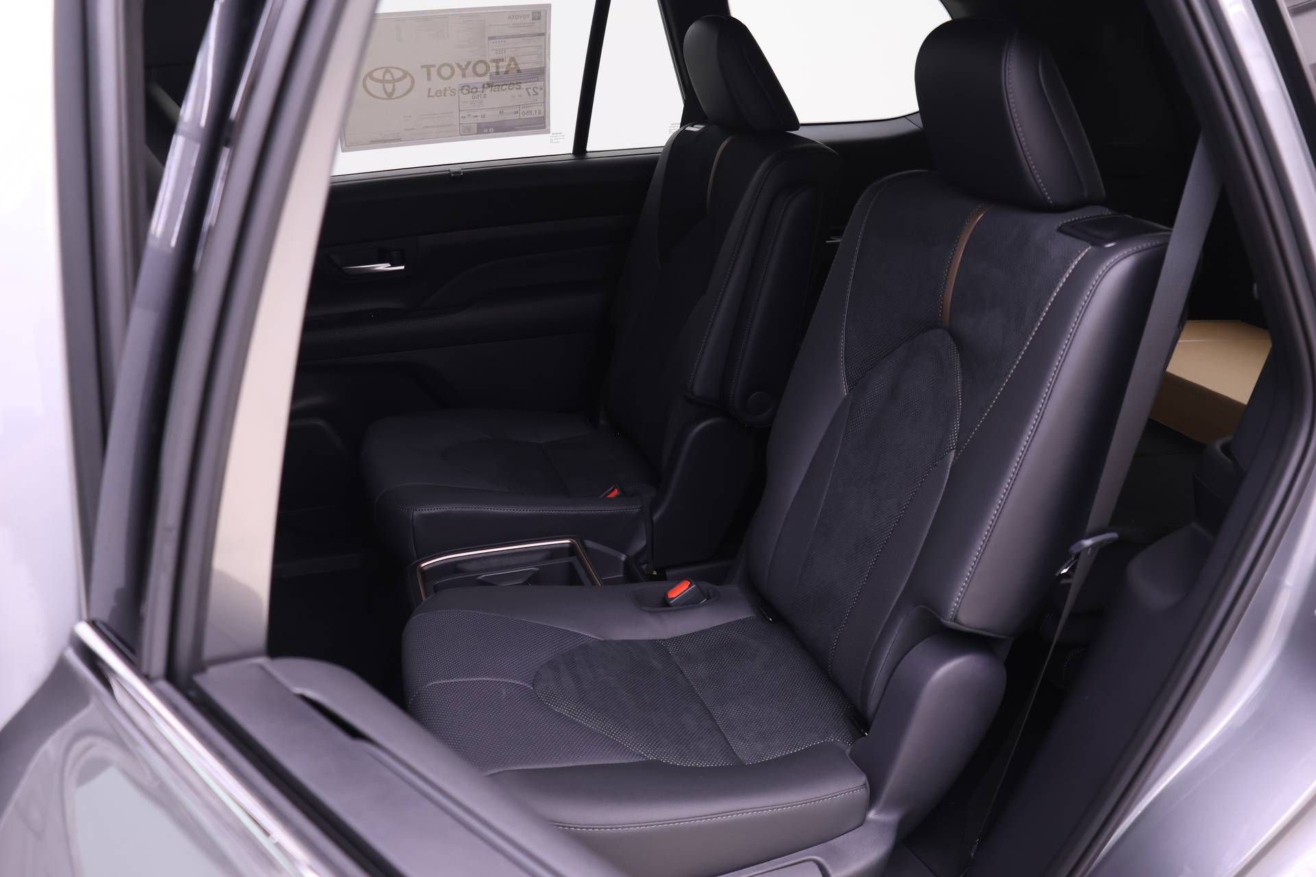 New 2026 Toyota Grand Highlander AWD Hybrid image 10