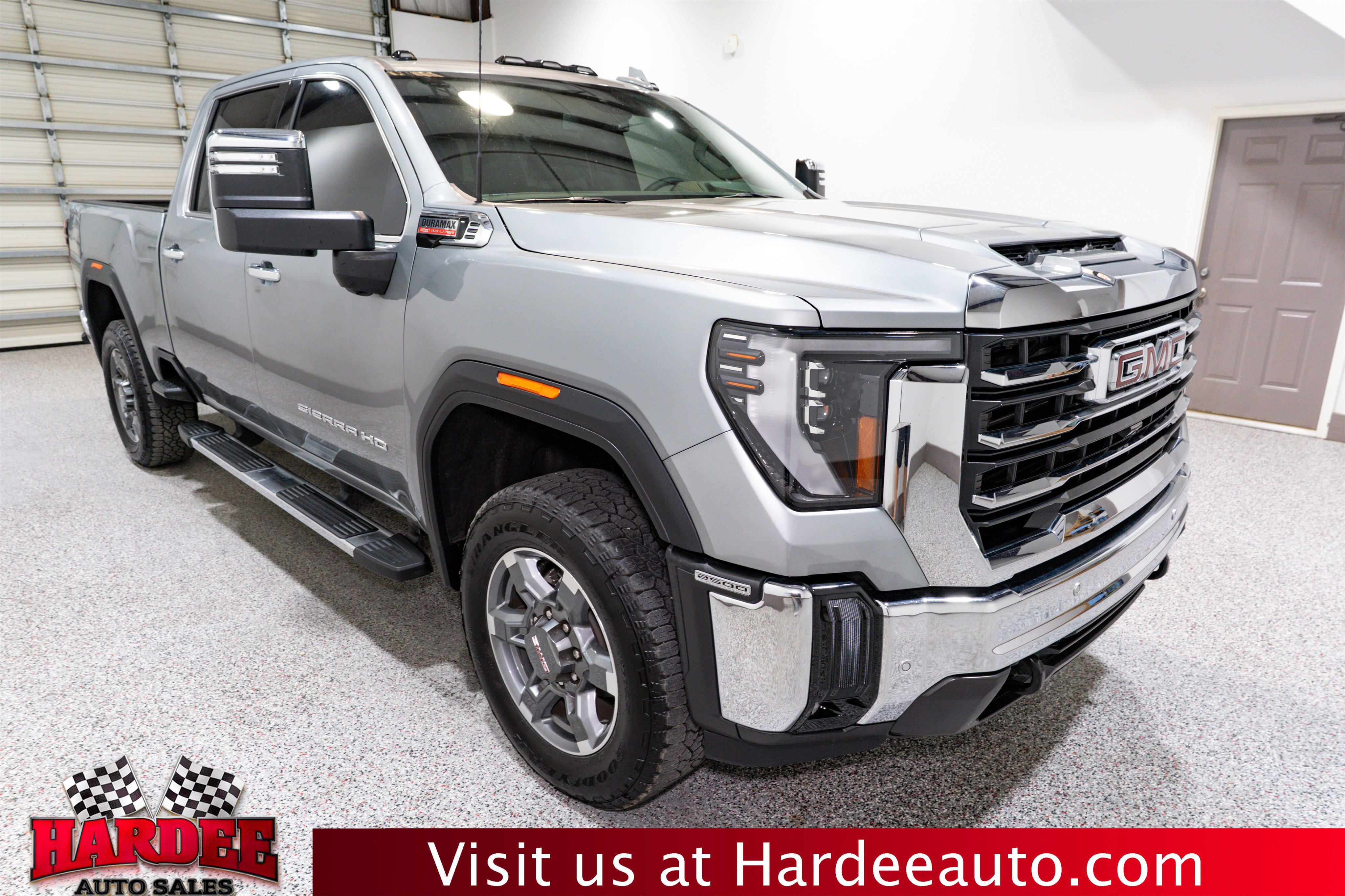 Used 2025 GMC Sierra 2500 SLT w/ SLT Premium Package image 6