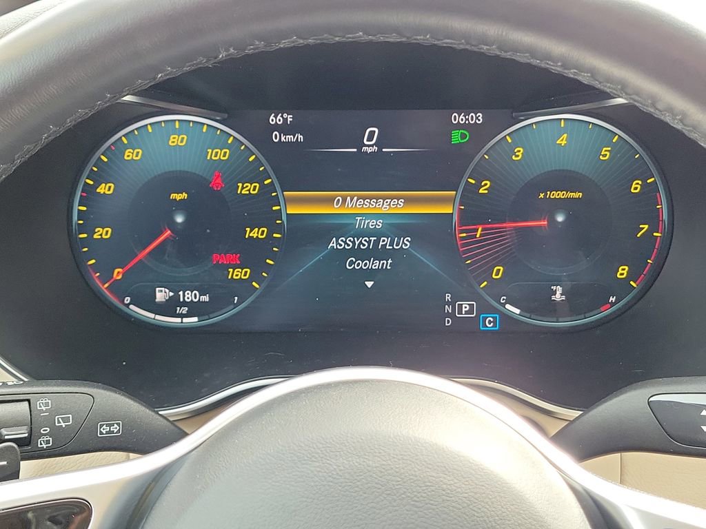 Used 2022 Mercedes-Benz GLC 300 4MATIC w/ Premium Package Lite image 33