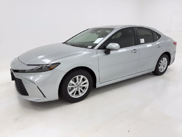 New 2026 Toyota Camry LE FWD image 5