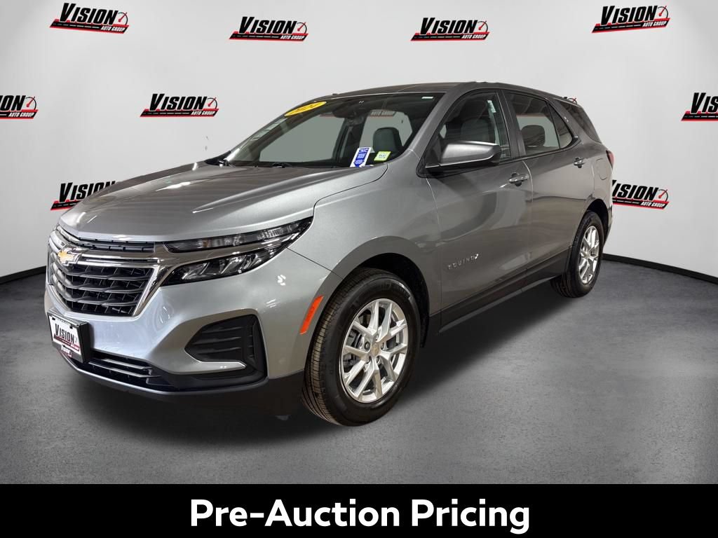 Used 2024 Chevrolet Equinox LS FWD image 1