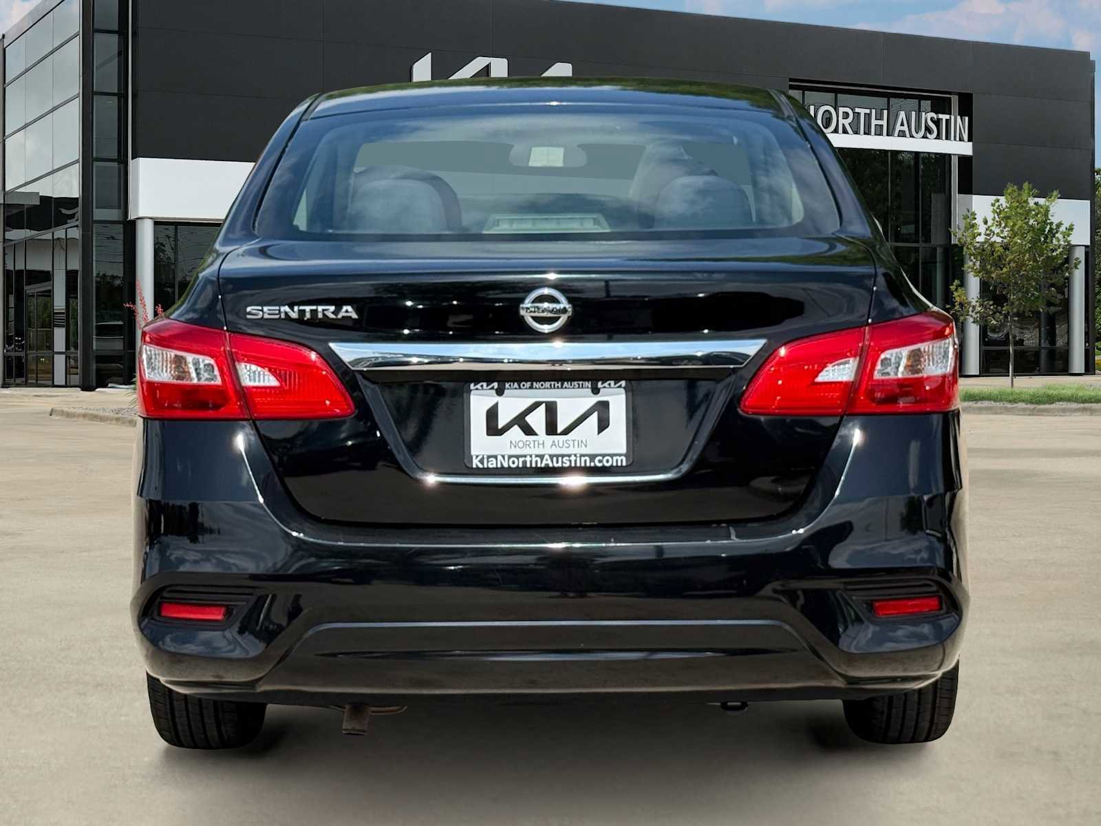 Used 2017 Nissan Sentra S FWD image 6