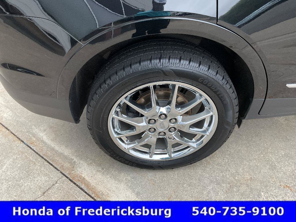 Used 2018 Cadillac XT5 Luxury w/ LPO, Wheel Lock Package AWD/4WD image 12