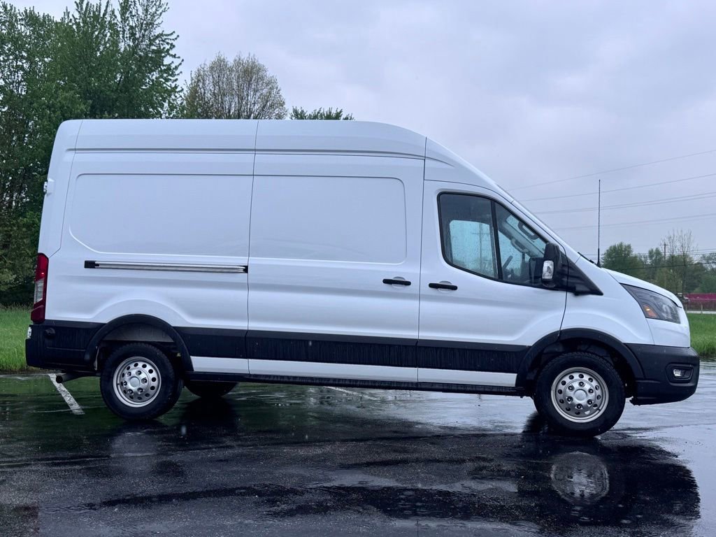 Used 2026 Ford Transit 350 148 High Roof AWD w/ Load Area Protection Package image 4