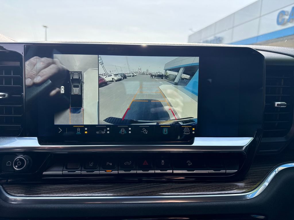 Used 2025 Chevrolet Silverado 2500 LT w/ Safety Package image 25