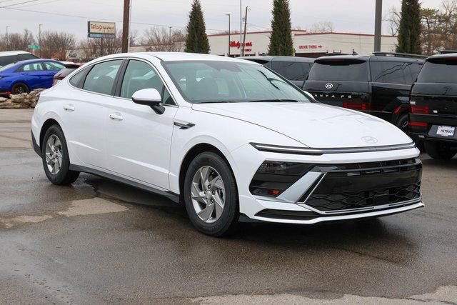 New 2026 Hyundai Sonata SE