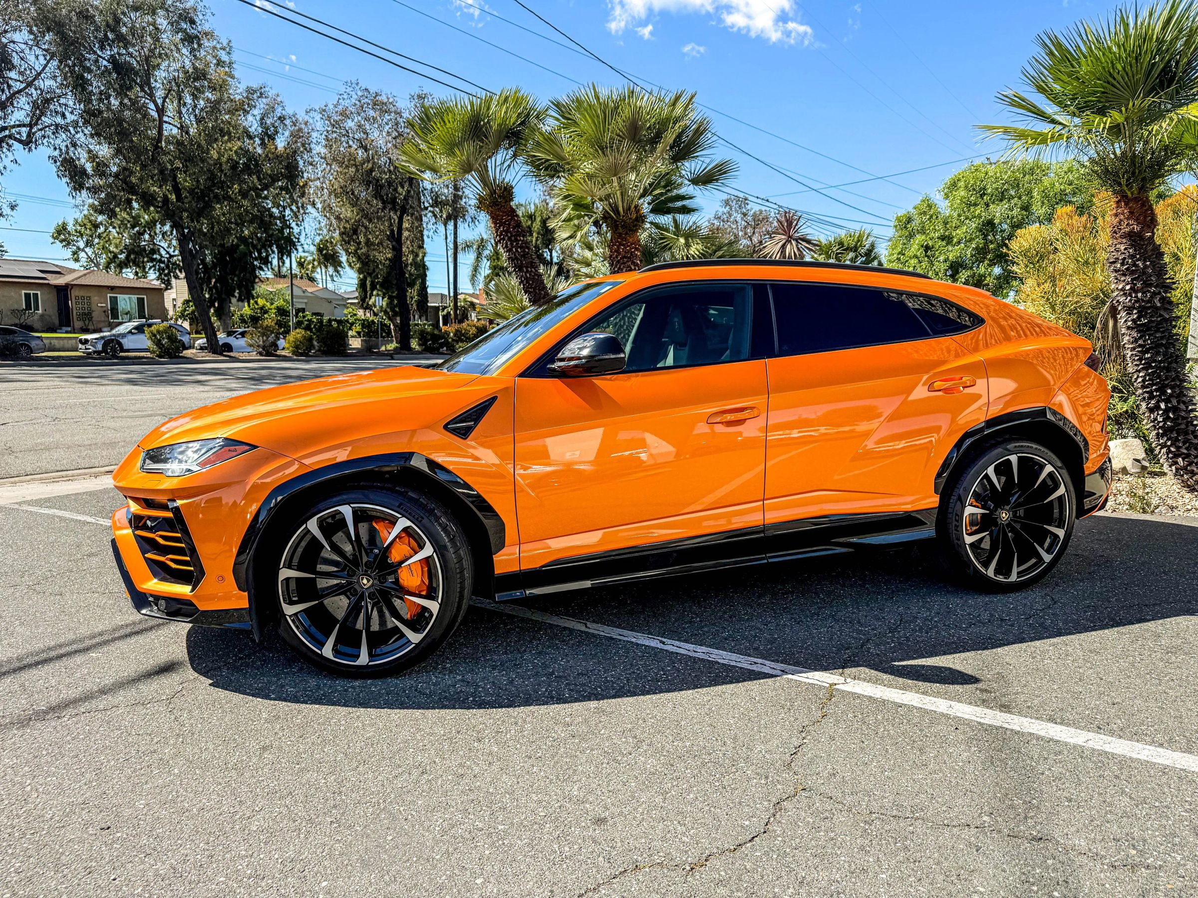 Used 2021 Lamborghini Urus image 4