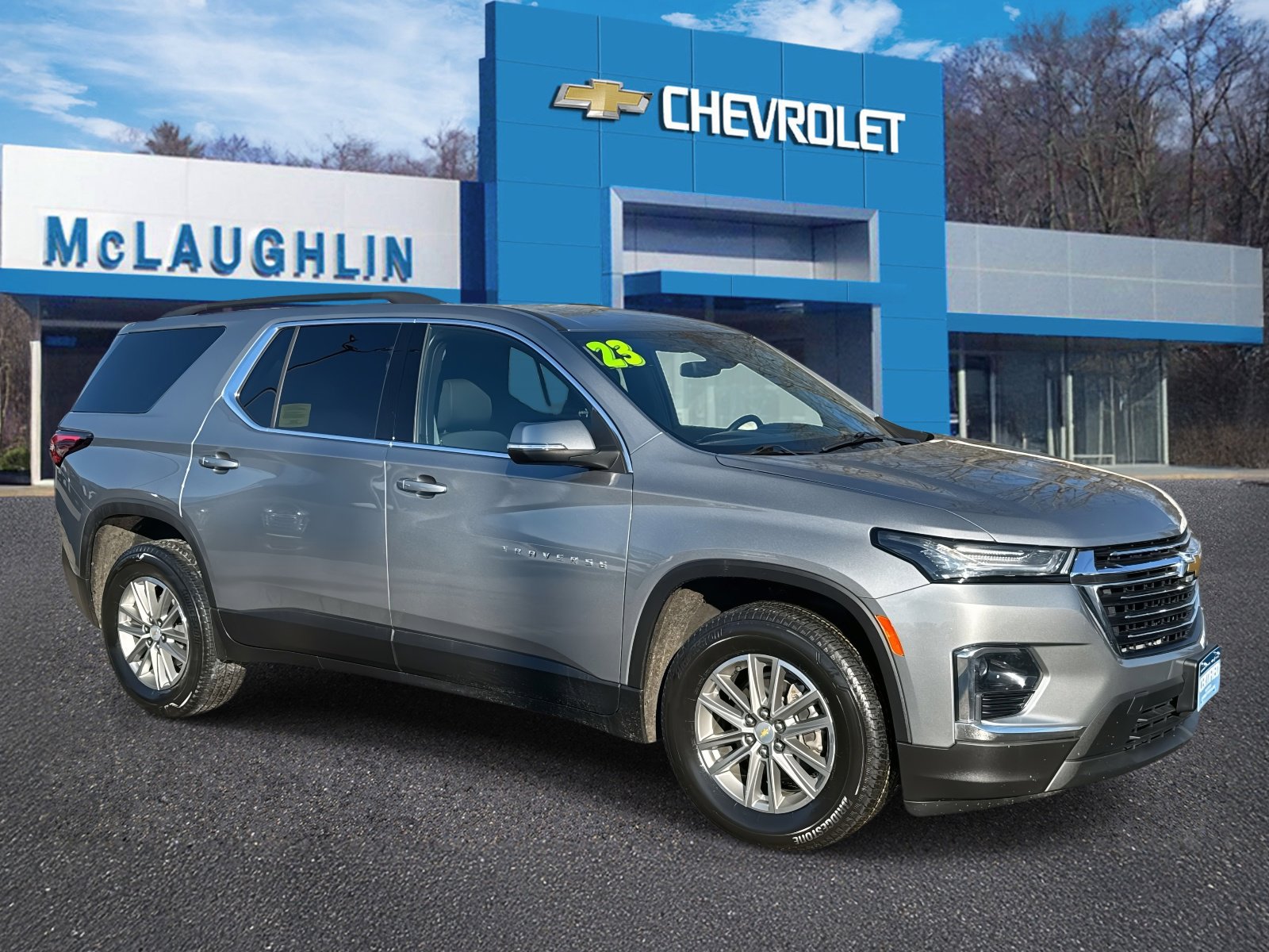 Used 2023 Chevrolet Traverse LT image 4