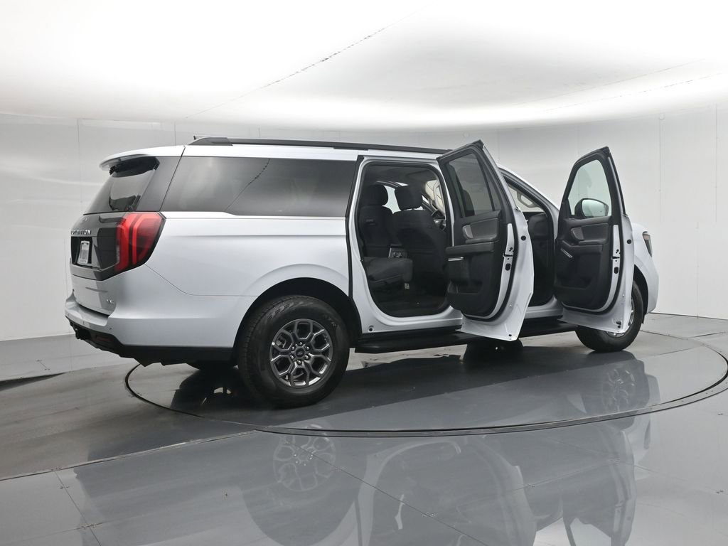 Certified 2025 Ford Expedition Max Active image 6
