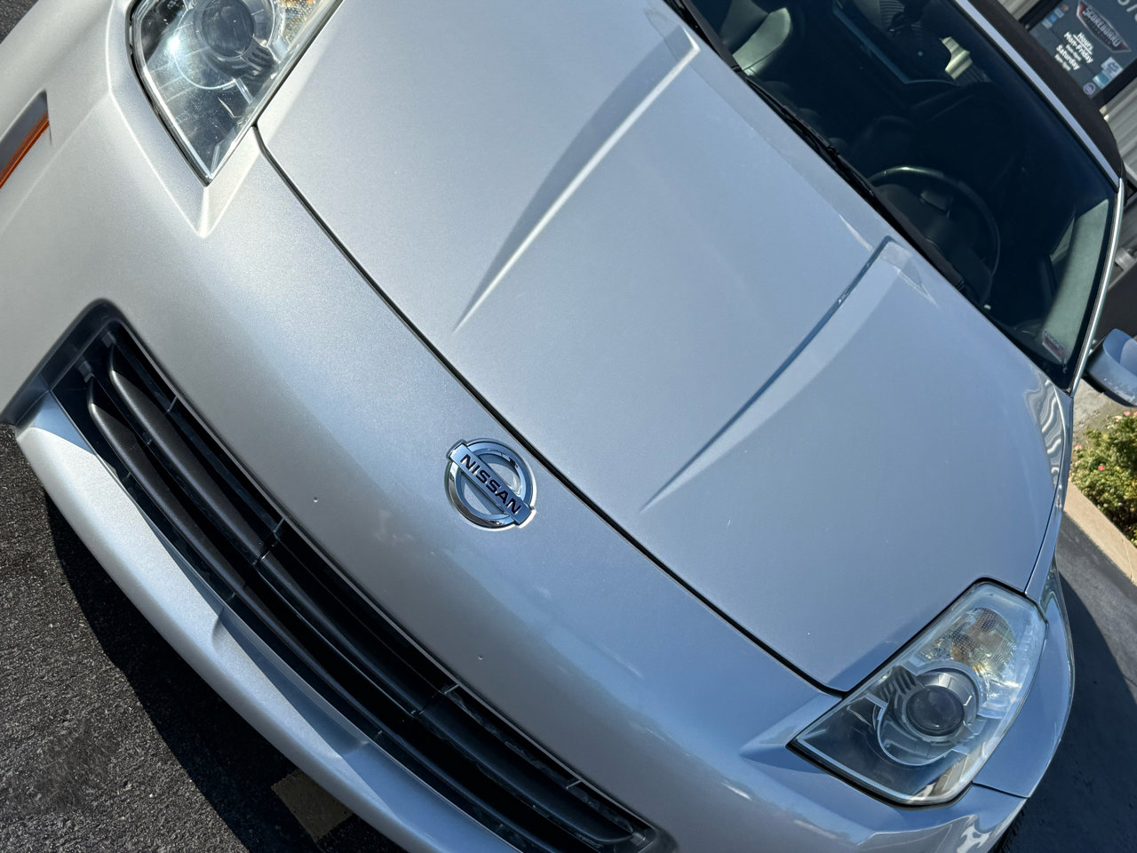 Used 2006 Nissan 350Z Touring image 9