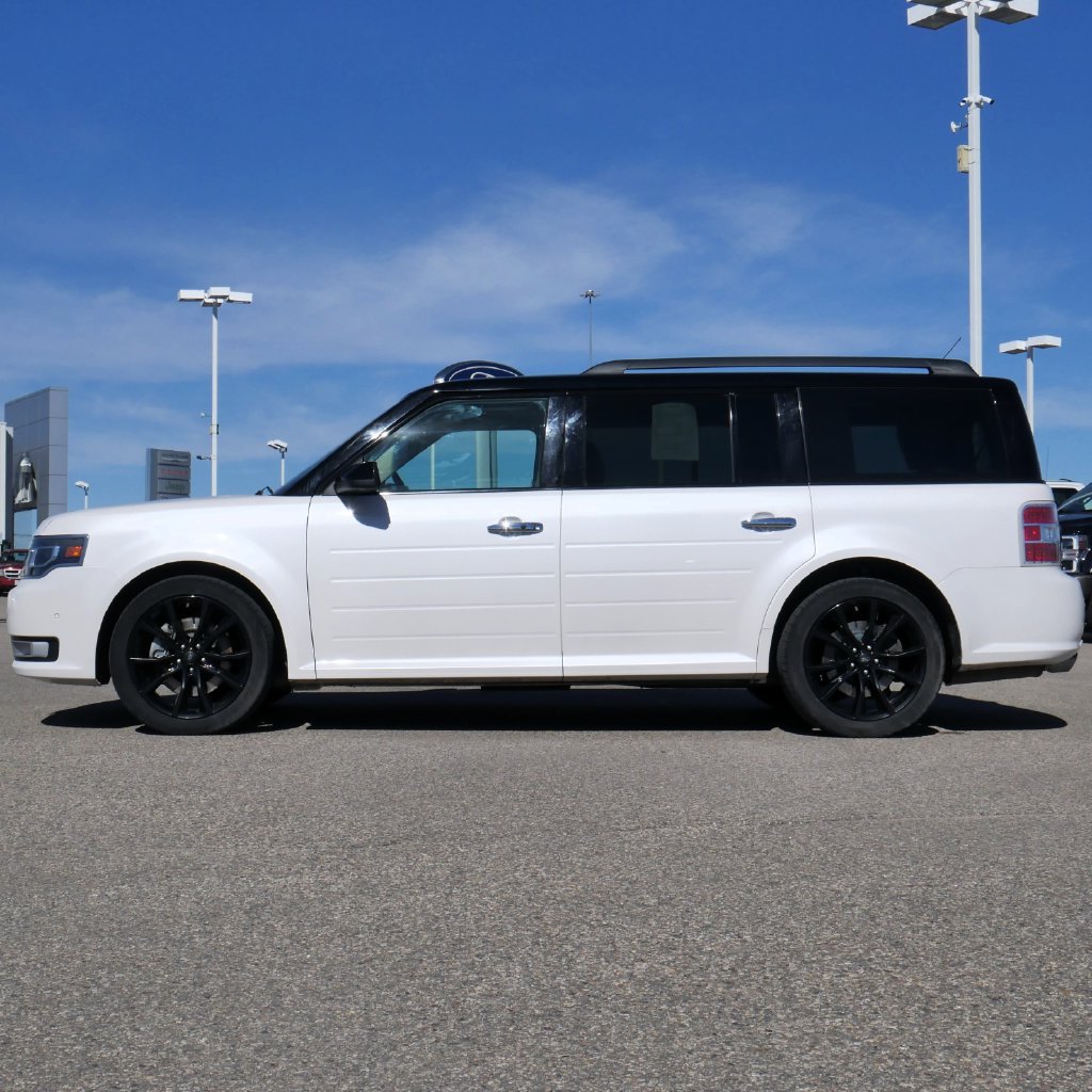 Used 2018 Ford Flex Limited w/ Equipment Group 303A AWD/4WD image 8