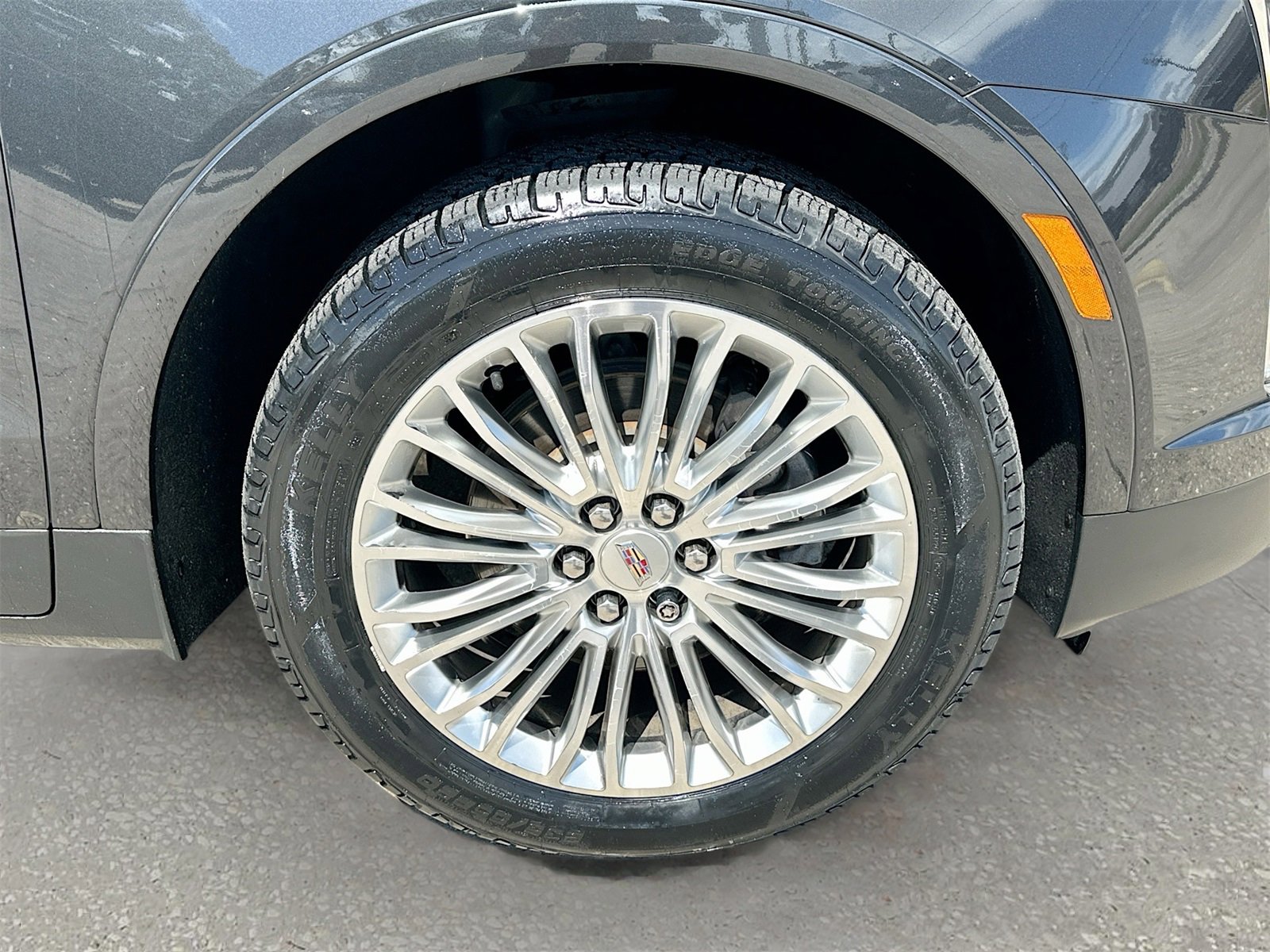 Used 2020 Cadillac XT5 Premium Luxury image 33