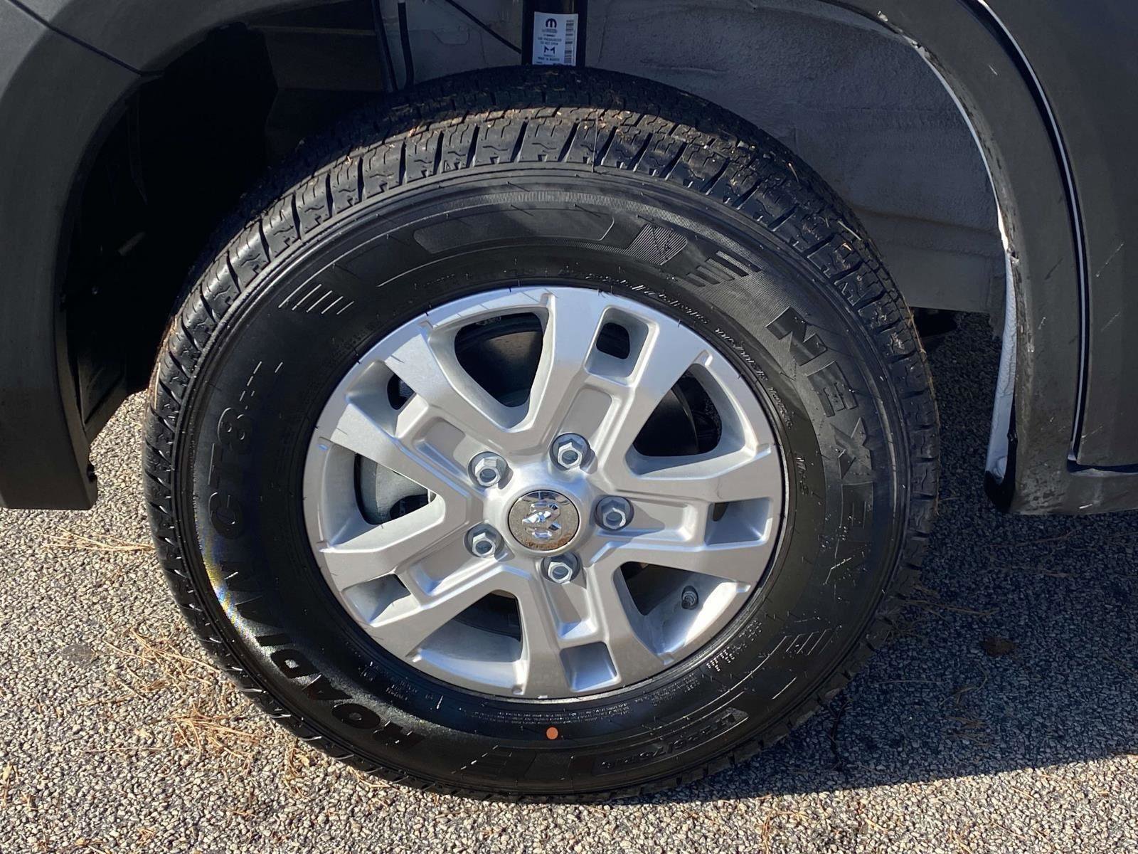 Used 2025 RAM ProMaster 2500 w/ Quick Order Package 22G SLT image 24