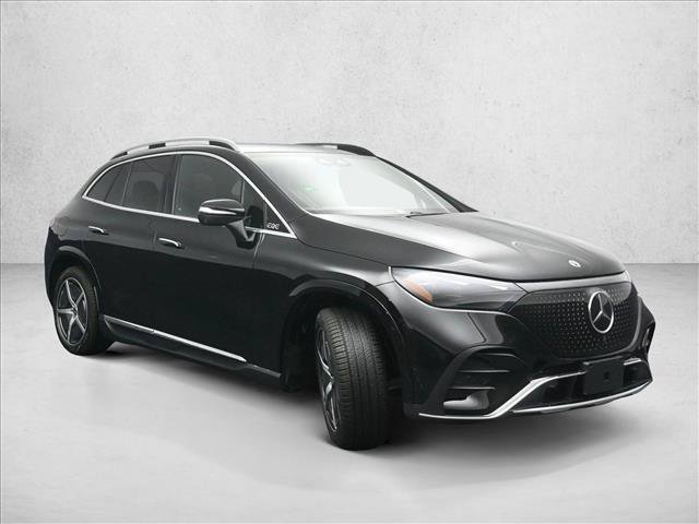 New 2026 Mercedes-Benz EQE 320 4MATIC SUV image 4
