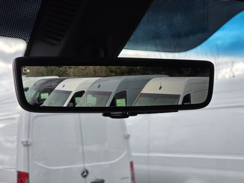 New 2025 Mercedes-Benz Sprinter 2500 image 31