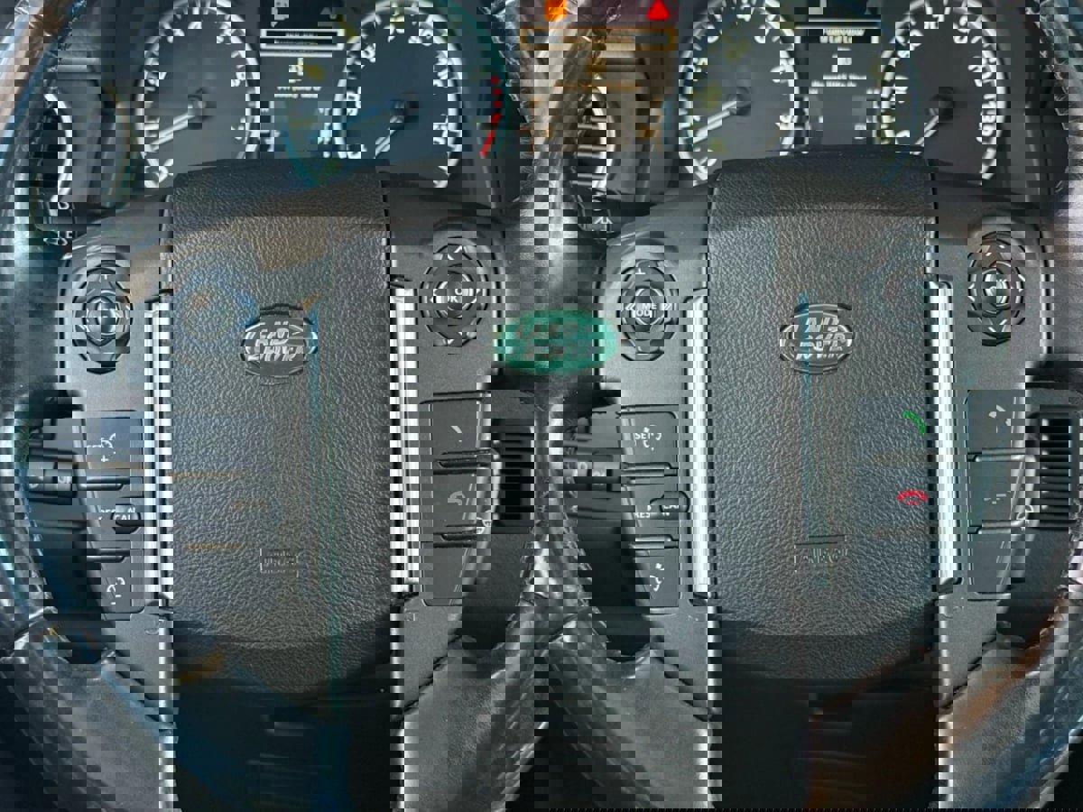 Used 2011 Land Rover LR4 HSE LUX image 60