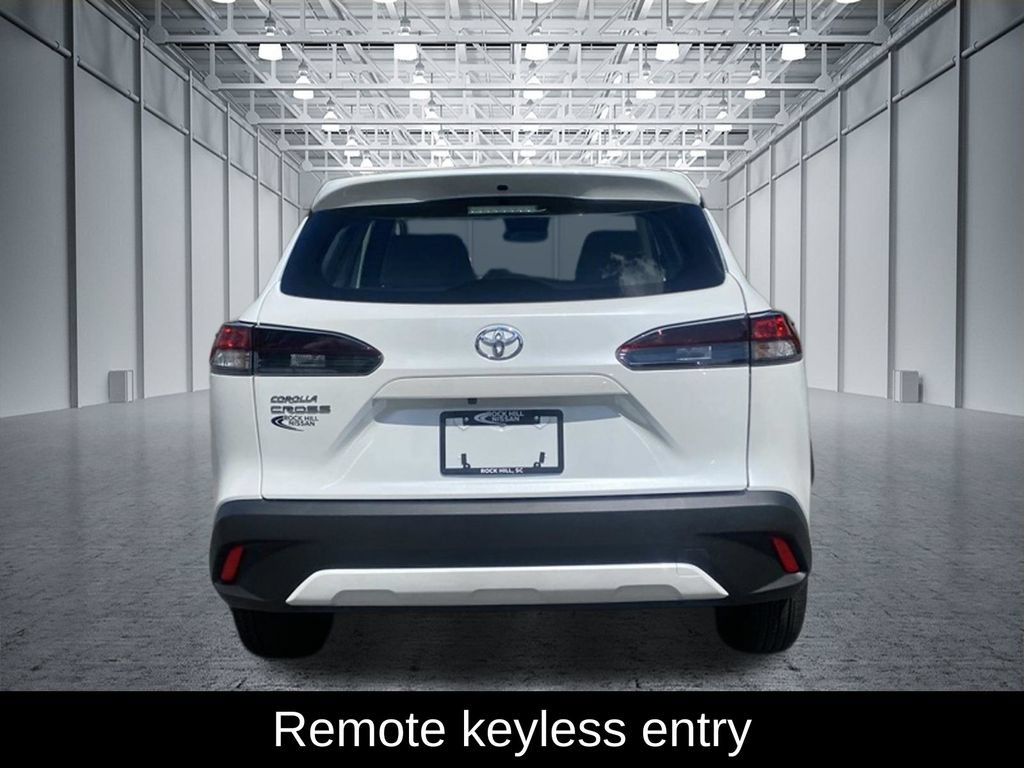 Used 2026 Toyota Corolla Cross L FWD image 6