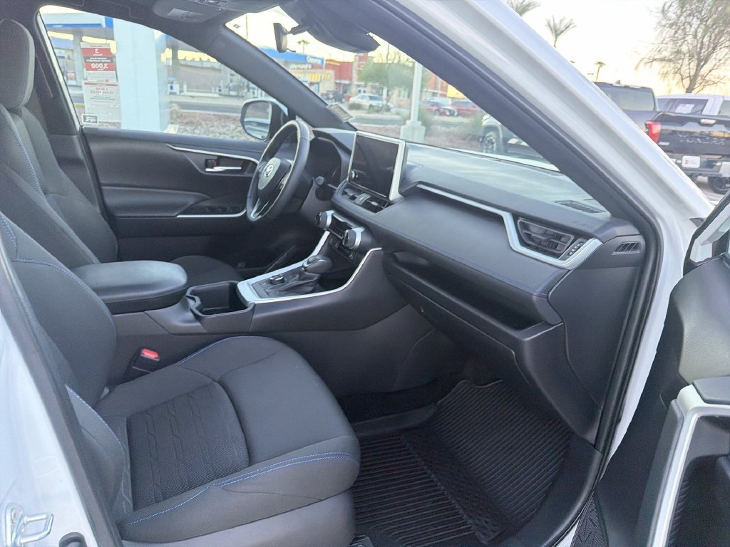 Certified 2024 Toyota RAV4 SE w/ Convenience Package AWD/4WD image 28