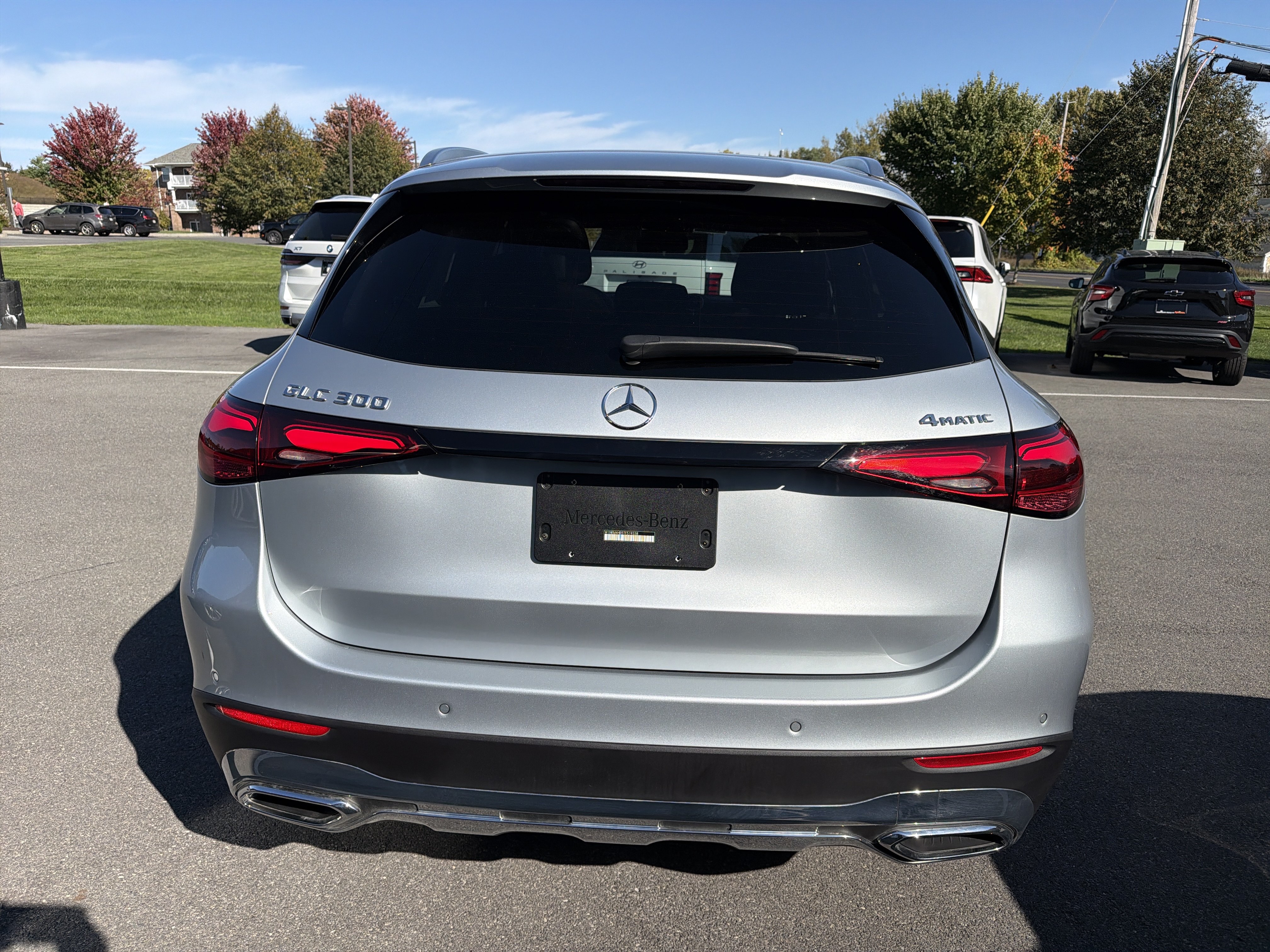 Used 2026 Mercedes-Benz GLC 300 4MATIC image 6