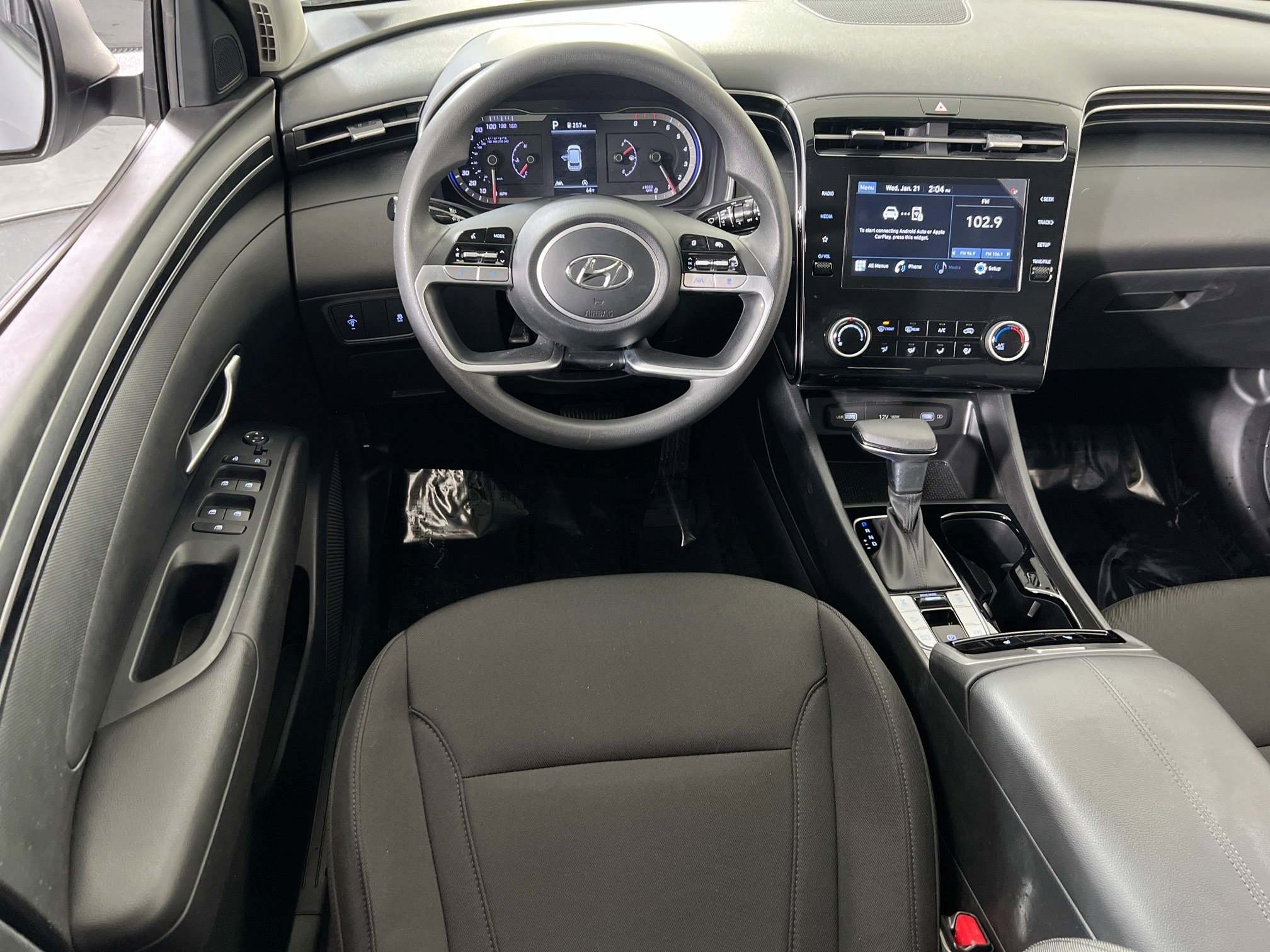 Used 2022 Hyundai Tucson SEL w/ Cargo Package AWD/4WD image 21