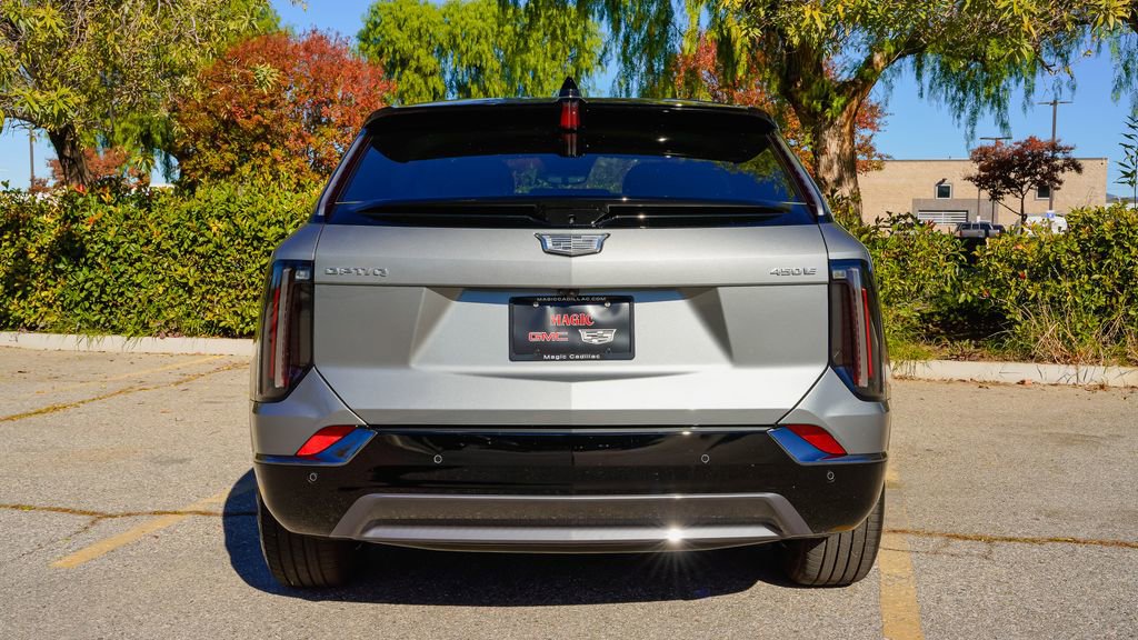 New 2026 Cadillac Optiq Sport 2 image 8