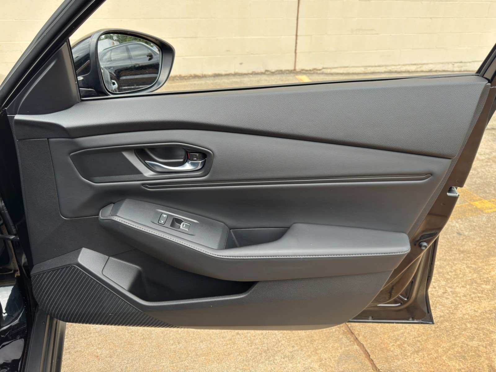 Used 2023 Honda Accord Sport image 41