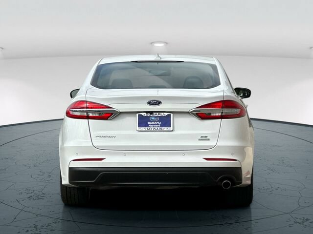 Used 2020 Ford Fusion SE FWD image 5